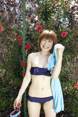 妇女被猛烈进入在线播放